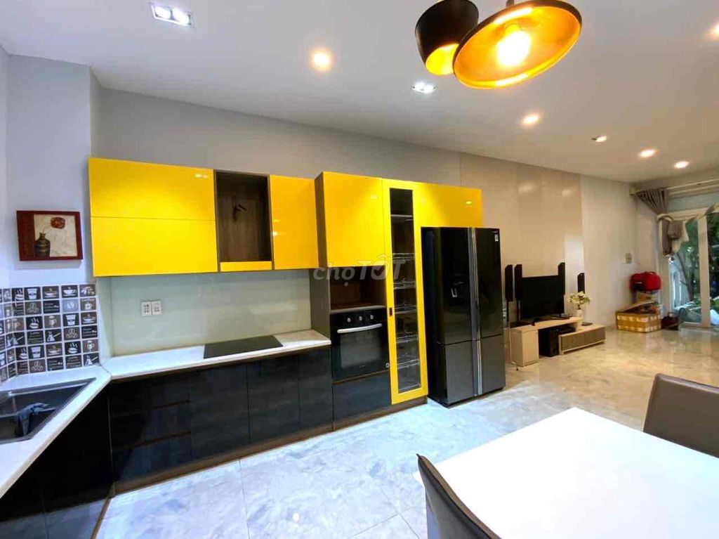 4328051 ảnh đại diện 2