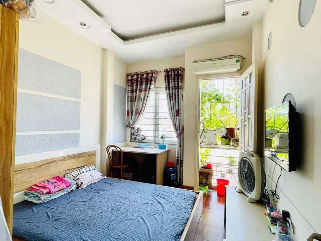 4330632 ảnh đại diện 2