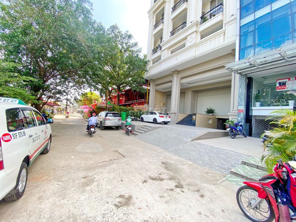 4329106 ảnh đại diện 1