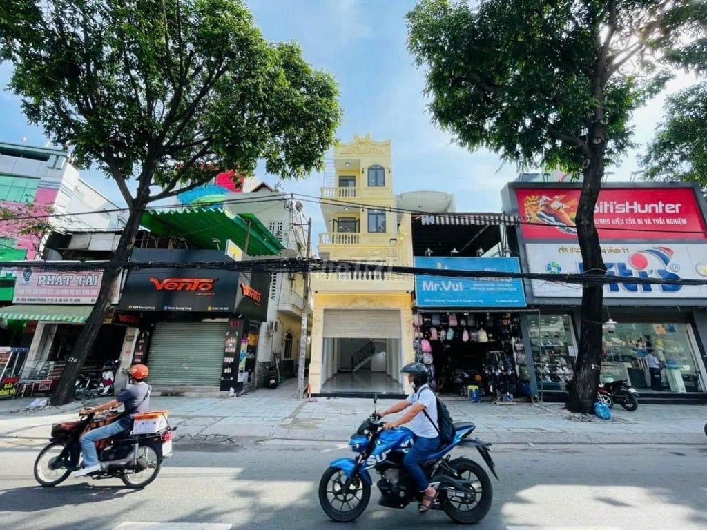 4327918 ảnh đại diện 1