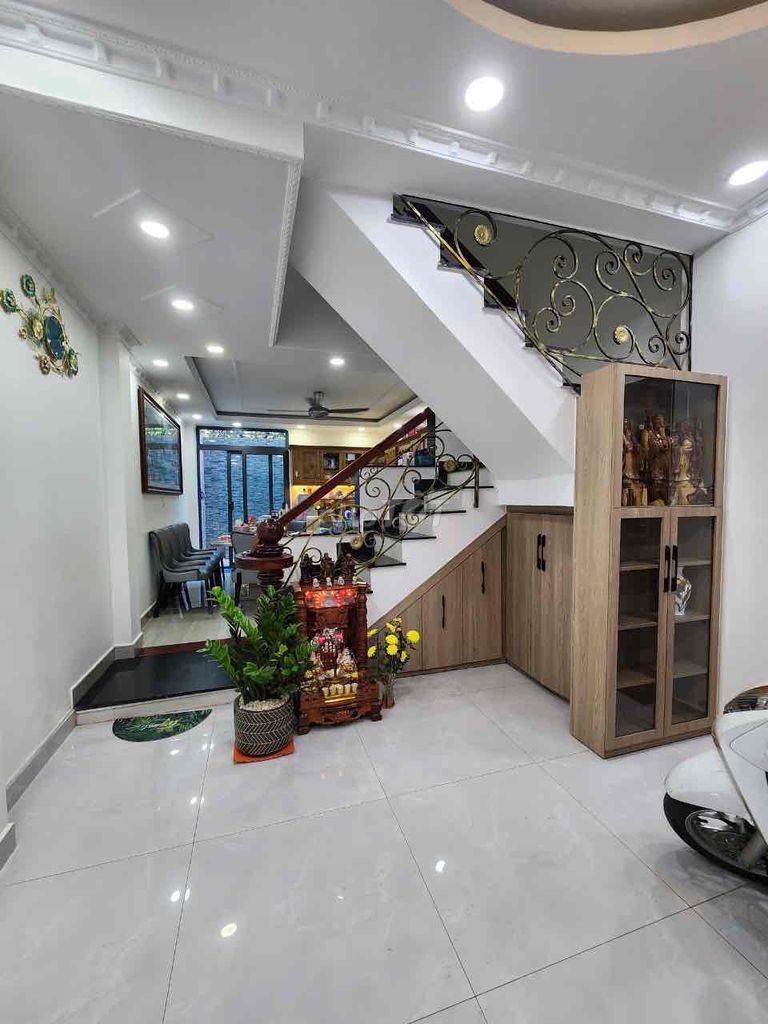 4334476 ảnh đại diện 1