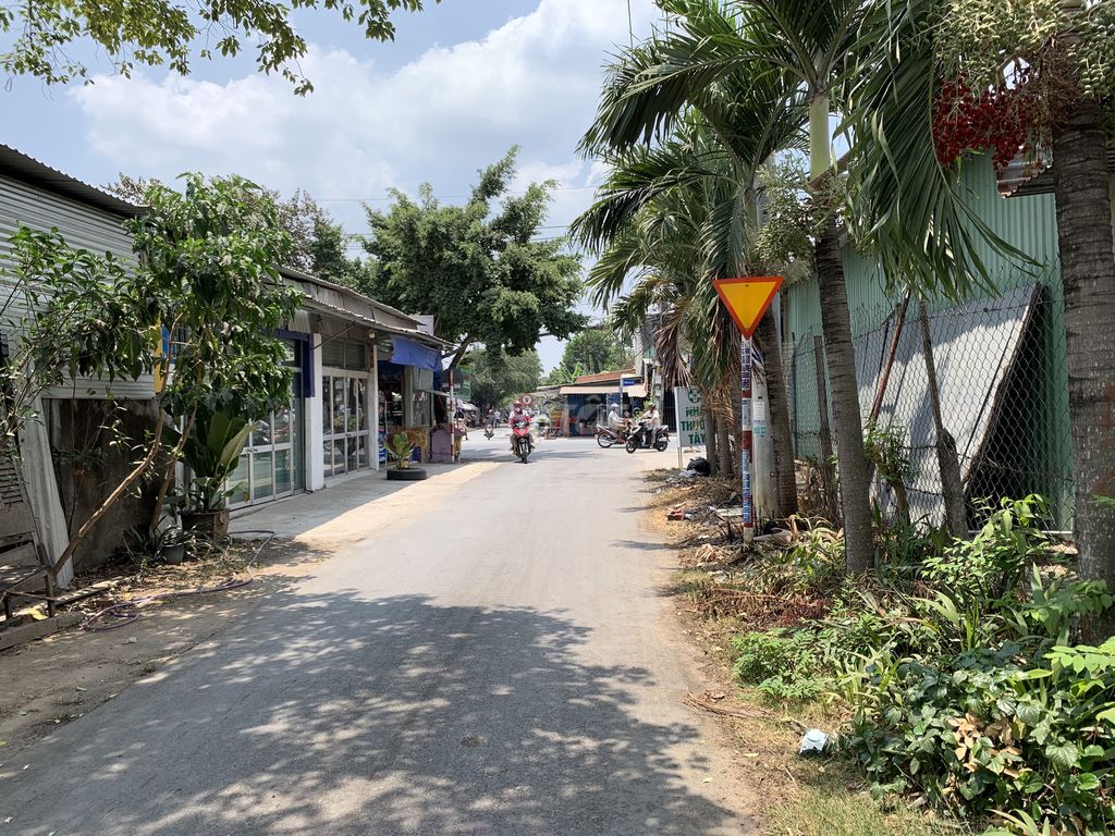 Đất Chợ Phú Hoà Đông -Tttm Củ Chi