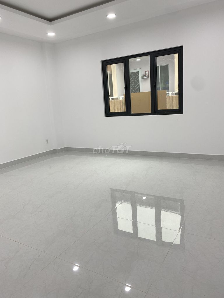 4328068 ảnh đại diện 1