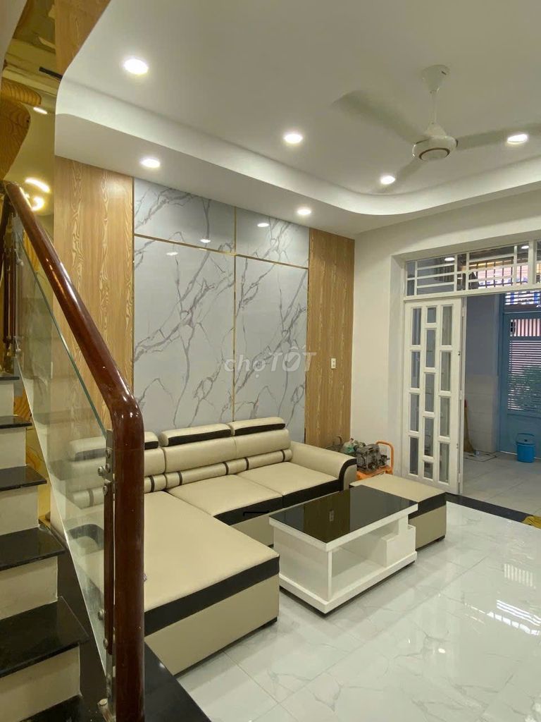 4327833 ảnh đại diện 2