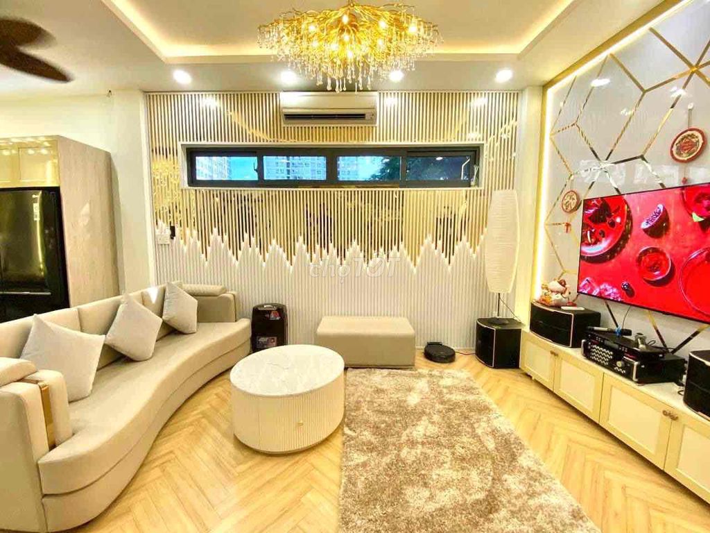 4337329 ảnh đại diện 1