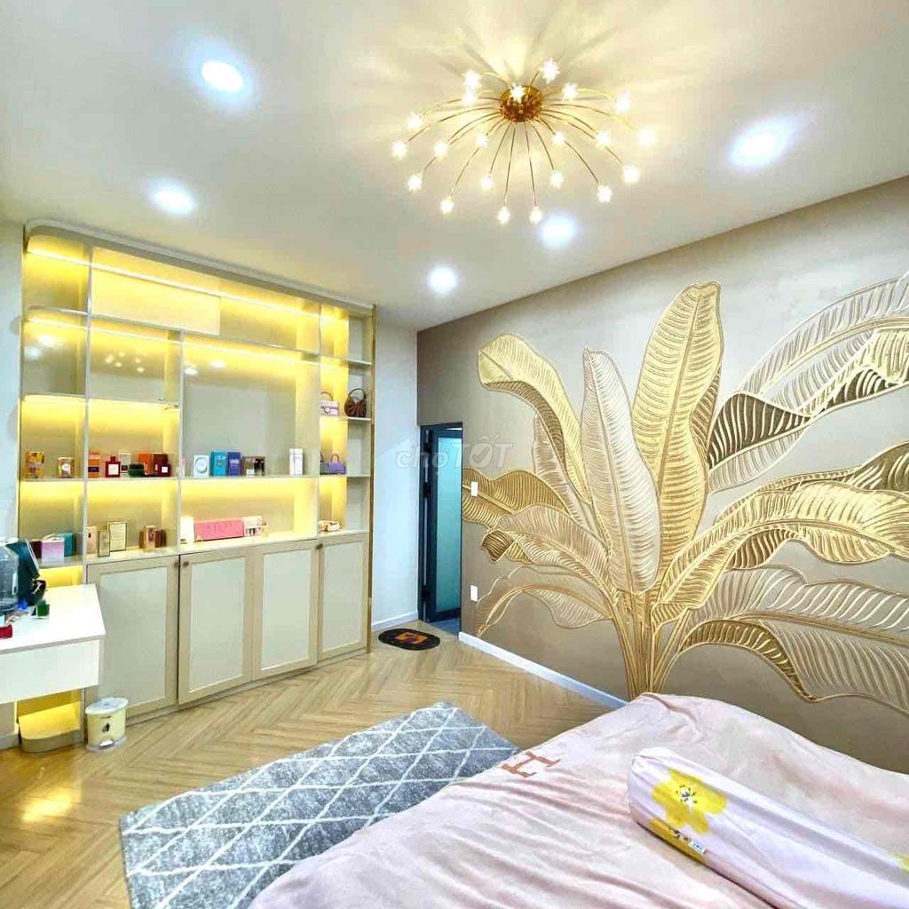 4337329 ảnh đại diện 1