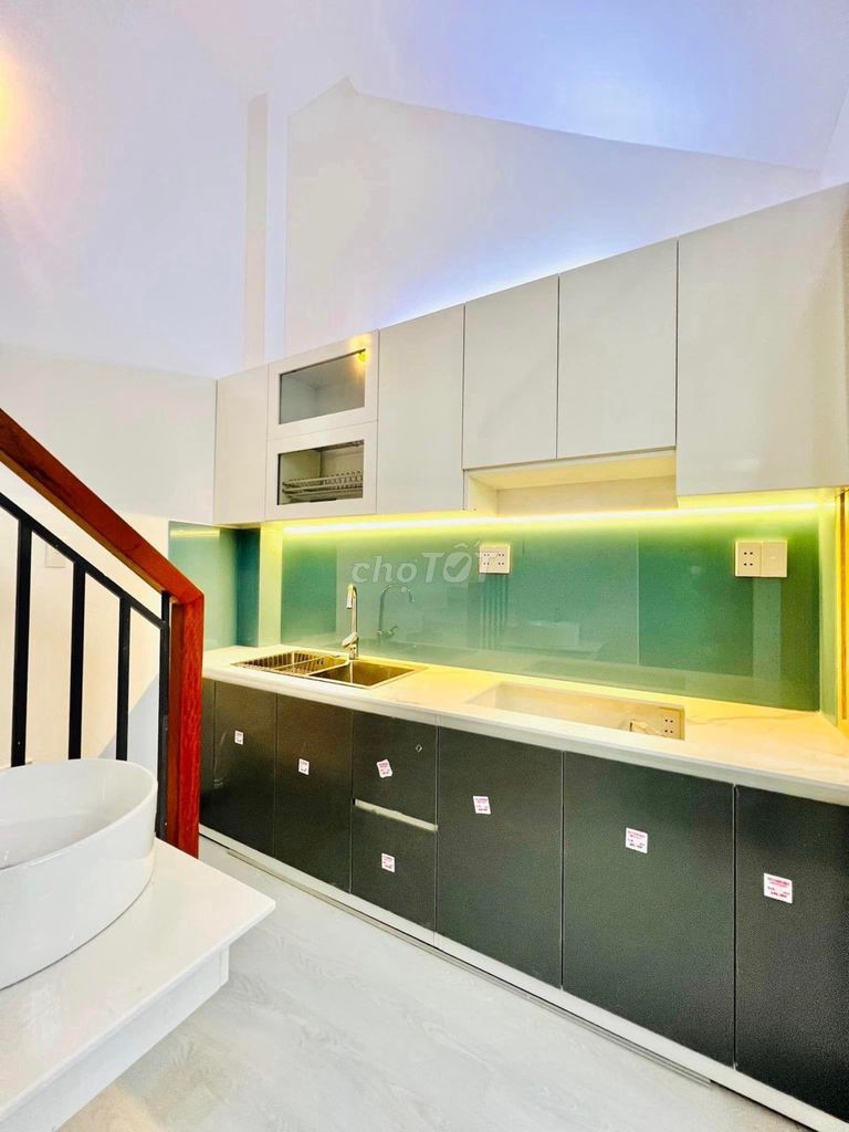 4338019 ảnh đại diện 1