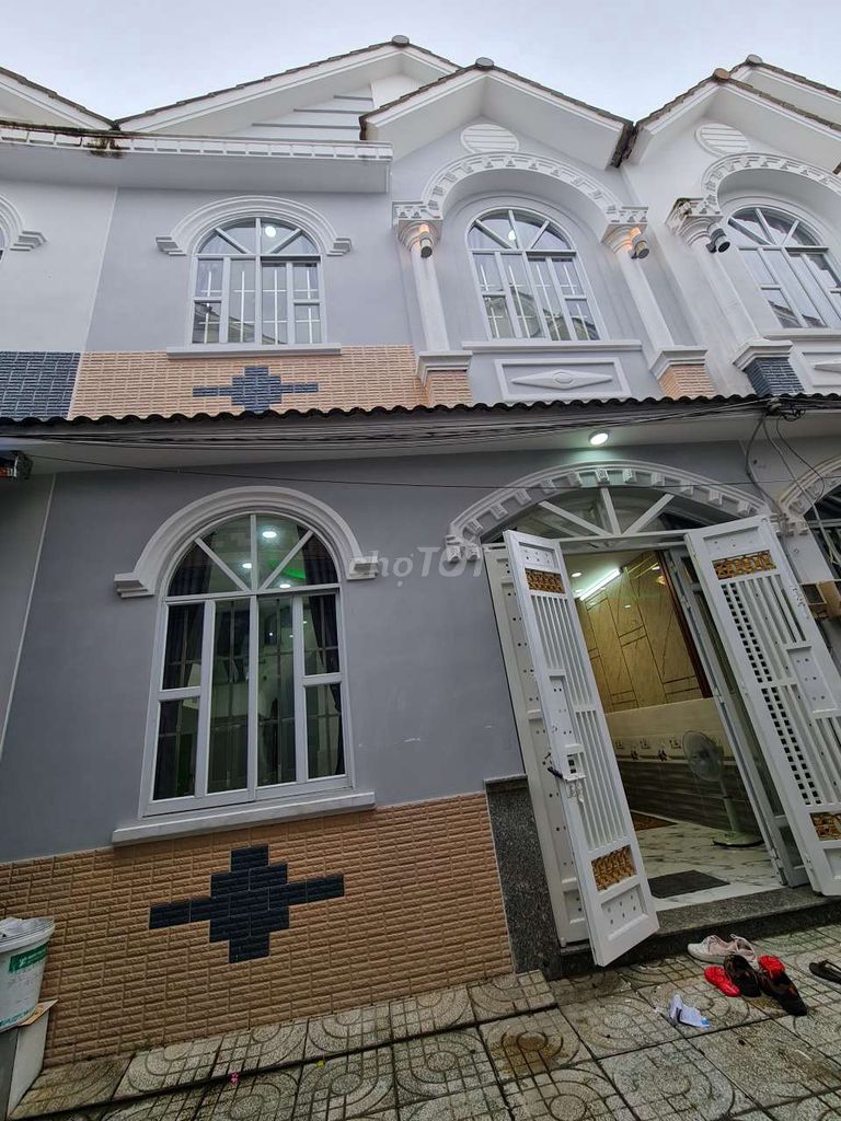 4338700 ảnh đại diện 1