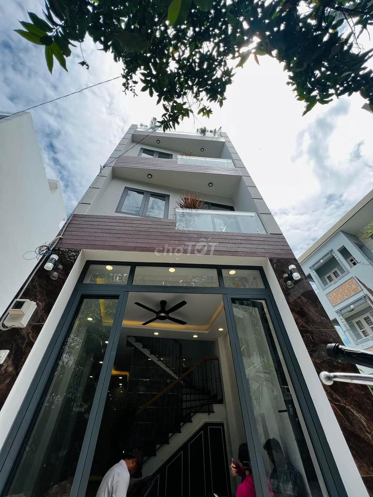 4338730 ảnh đại diện 1