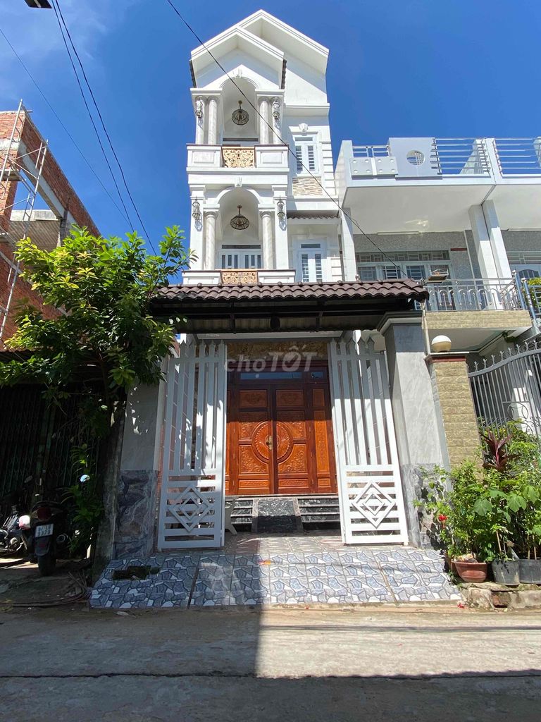 4339248 ảnh đại diện 1