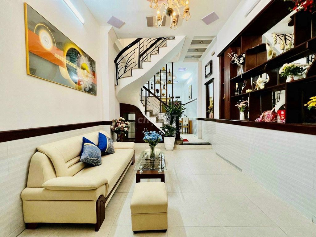 4337855 ảnh đại diện 1