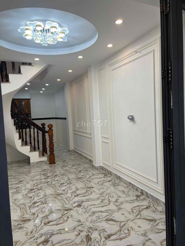 4339475 ảnh đại diện 1