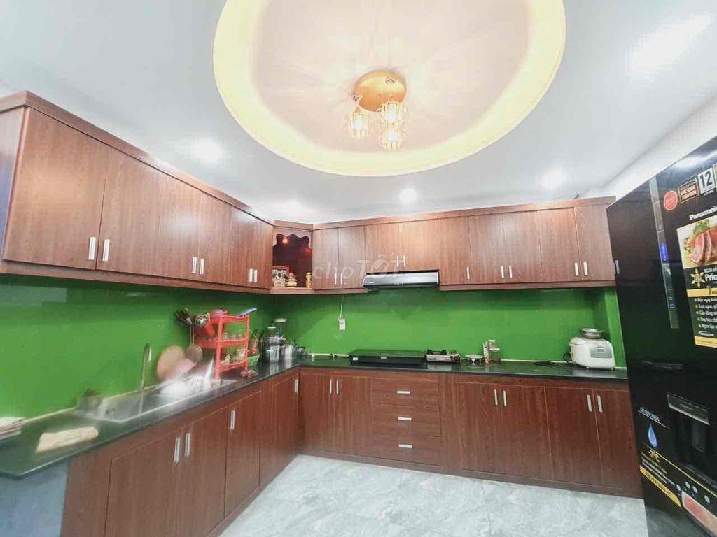 4338593 ảnh đại diện 2