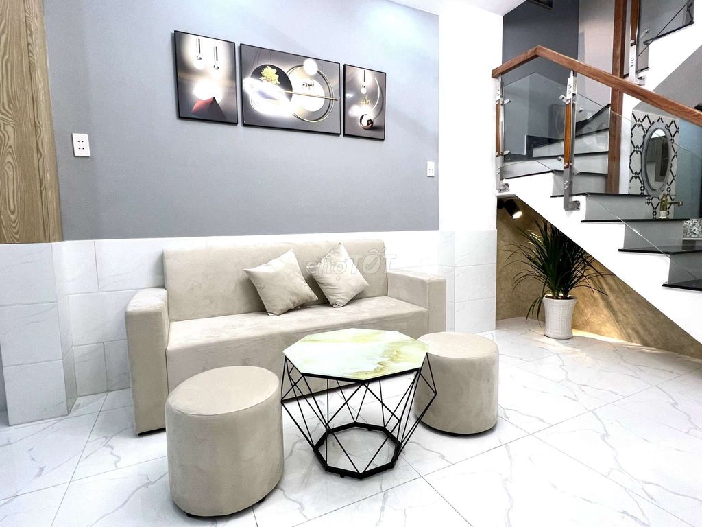 4338773 ảnh đại diện 1