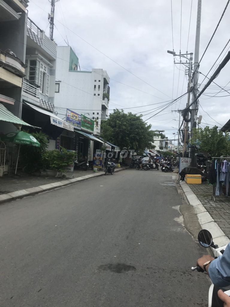 4337942 ảnh đại diện 1
