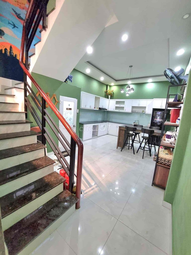 4345901 ảnh đại diện 1