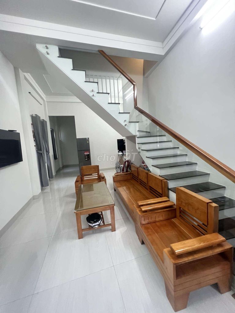4343655 ảnh đại diện 1