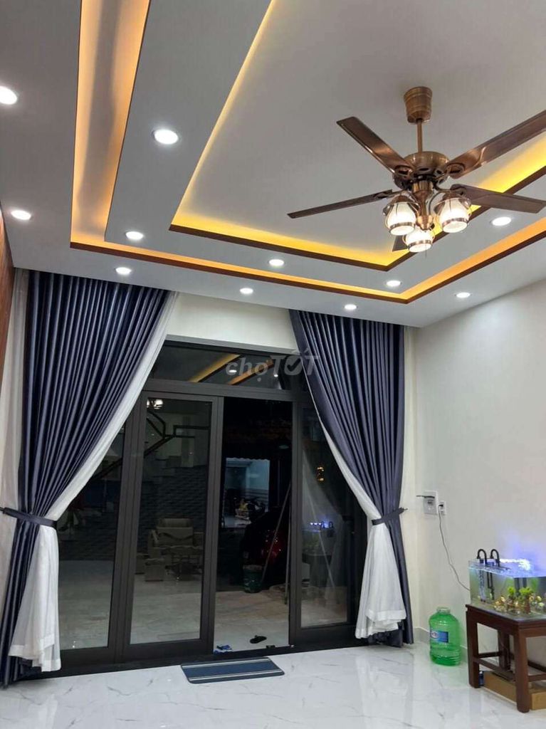4341066 ảnh đại diện 1