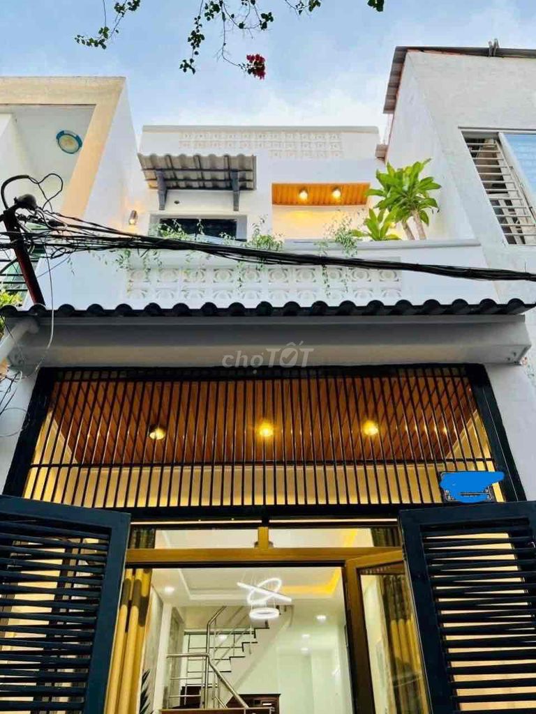4340694 ảnh đại diện 1