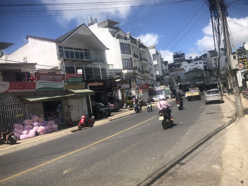 4343242 ảnh đại diện 1