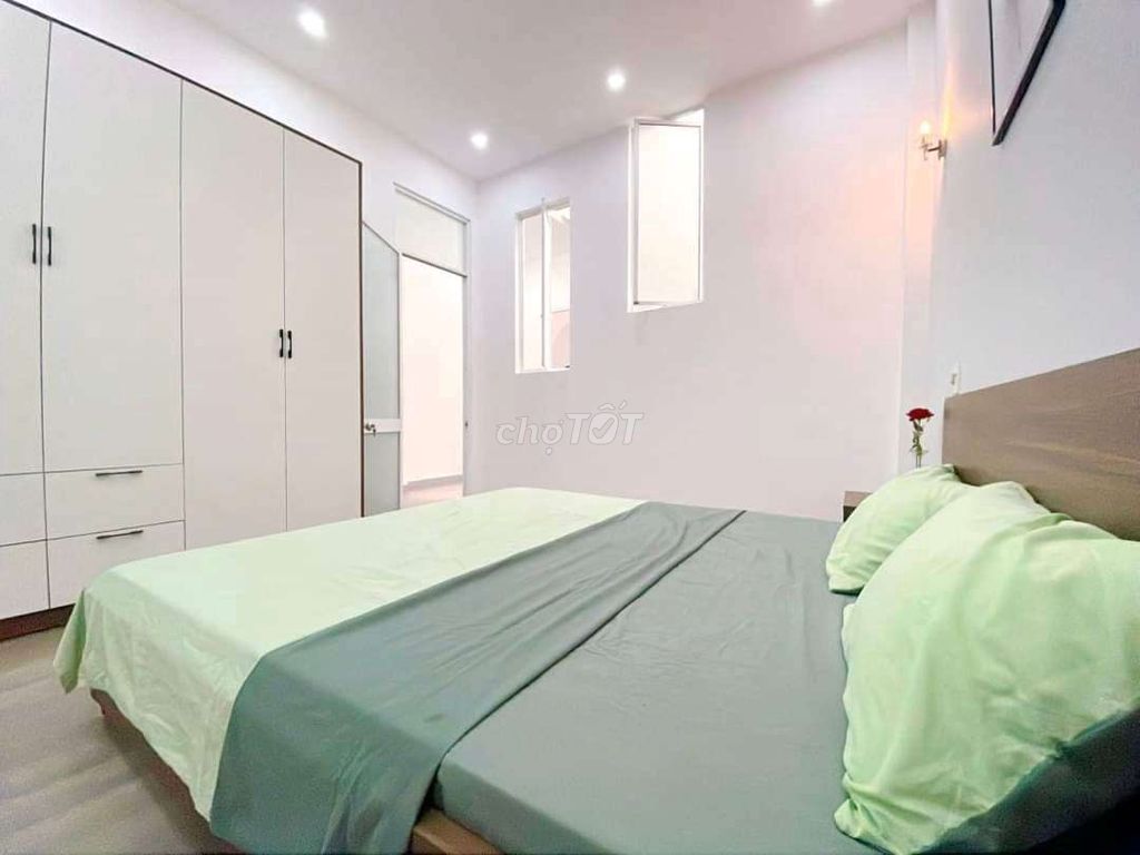 4341630 ảnh đại diện 2