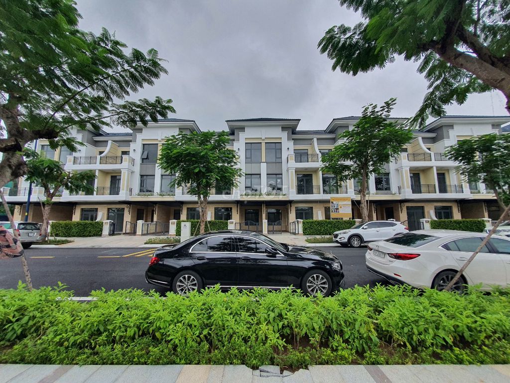 4346198 ảnh đại diện 2