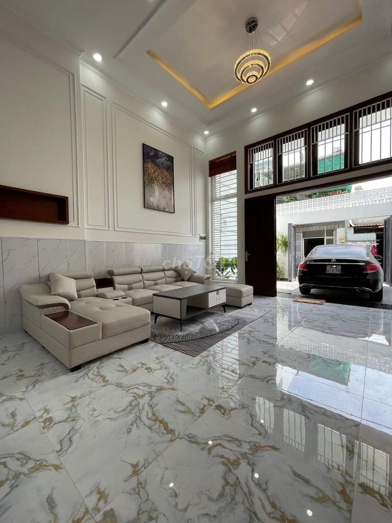 4342009 ảnh đại diện 1