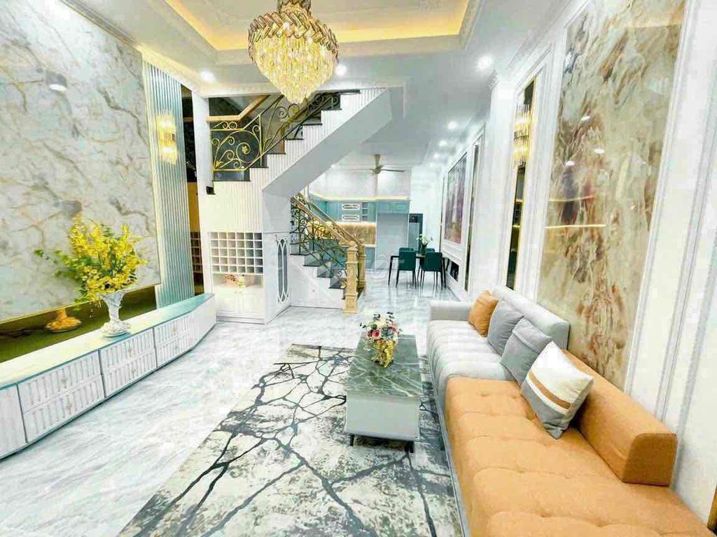 4343984 ảnh đại diện 1