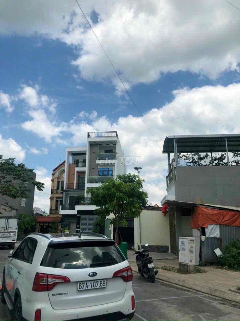 4345650 ảnh đại diện 1