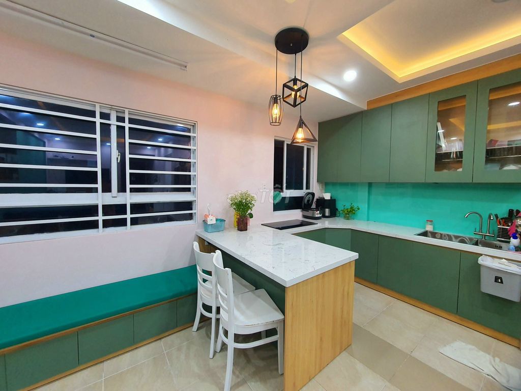 4346246 ảnh đại diện 1