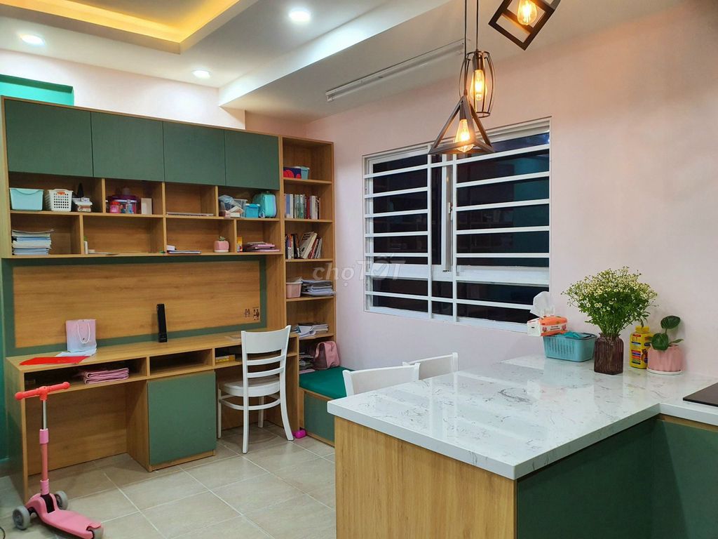 4346246 ảnh đại diện 2
