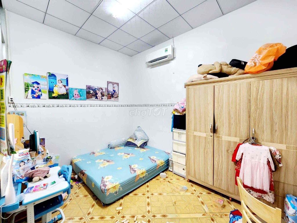 4342059 ảnh đại diện 1