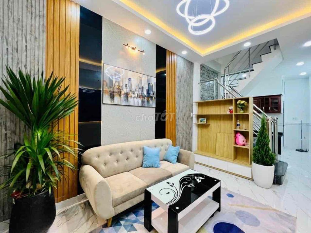 4340694 ảnh đại diện 2