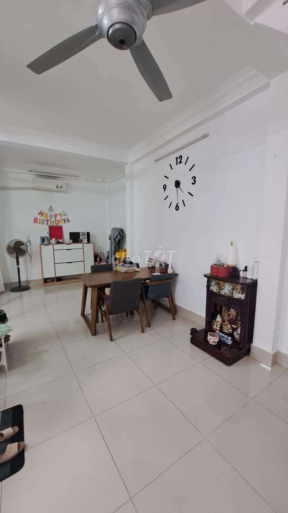 4341155 ảnh đại diện 1
