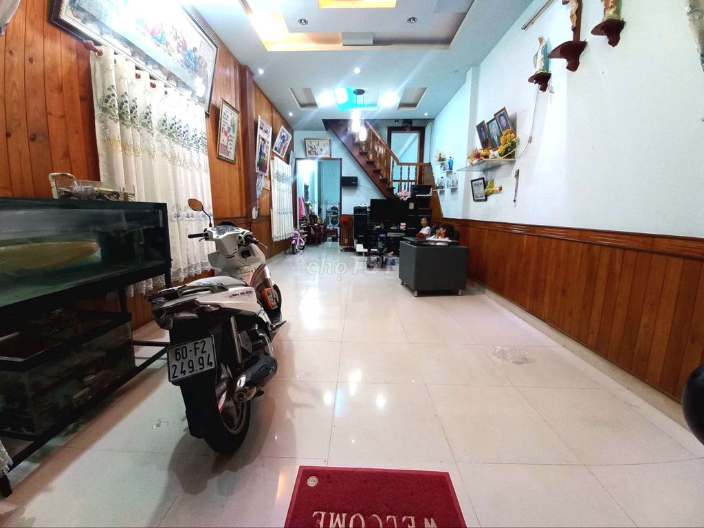 4342970 ảnh đại diện 1