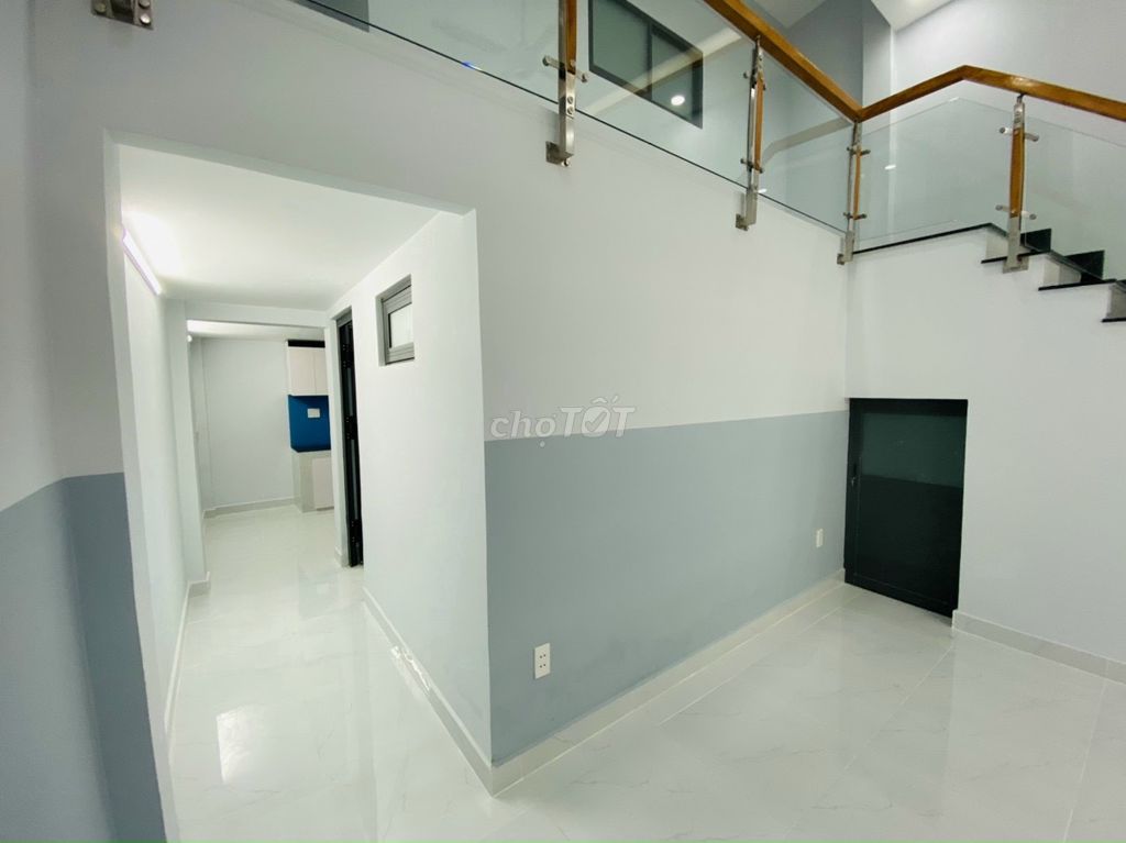 4346256 ảnh đại diện 1