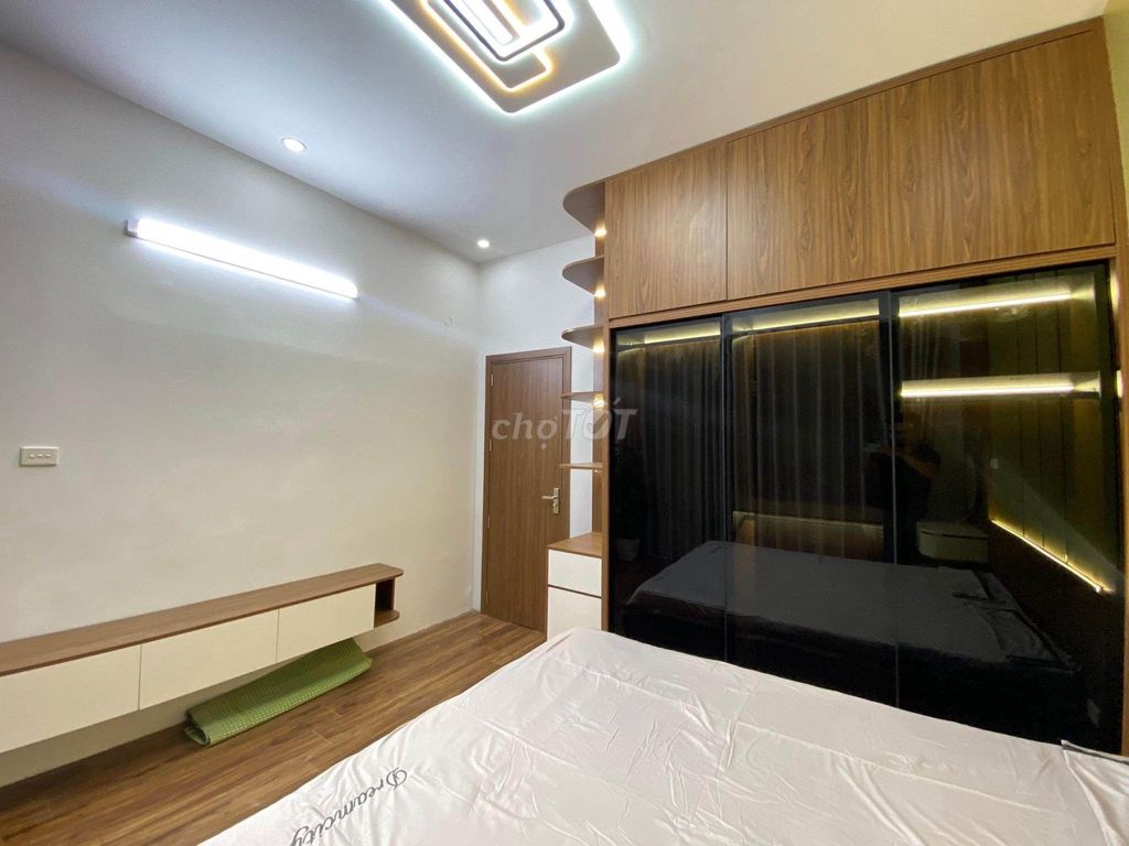 4341880 ảnh đại diện 1
