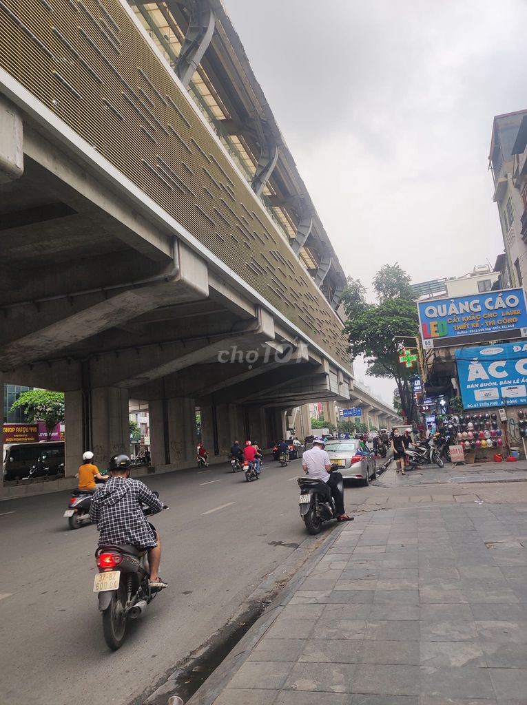 4342642 ảnh đại diện 1