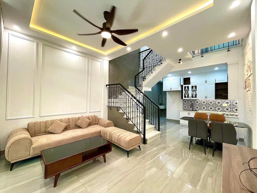 4343939 ảnh đại diện 1