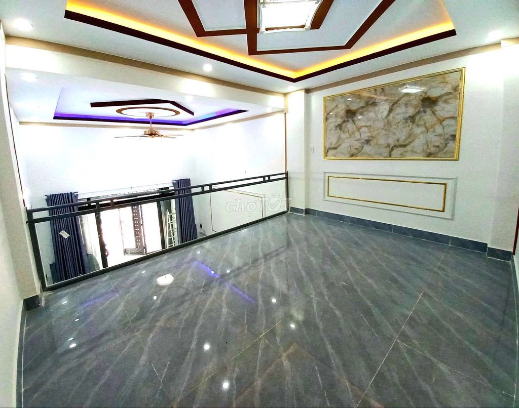 4340389 ảnh đại diện 1