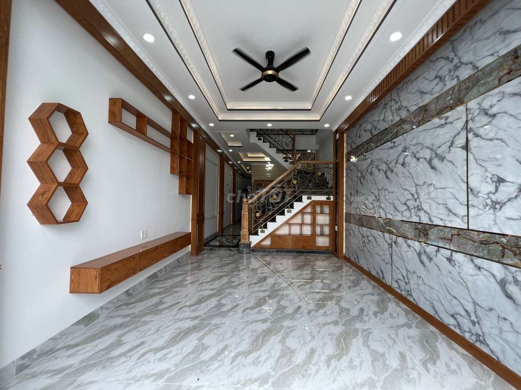 4340227 ảnh đại diện 2