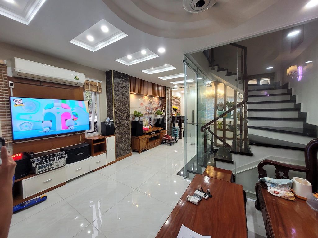 4351288 ảnh đại diện 2