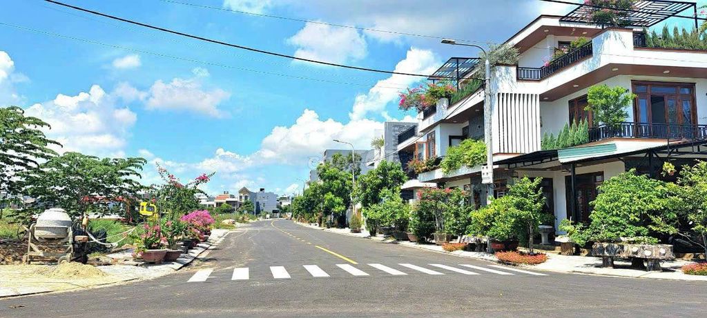 4352379 ảnh đại diện 2