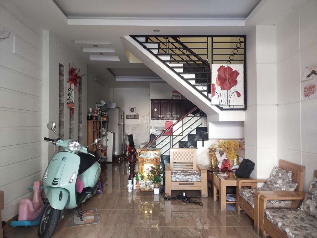 4348789 ảnh đại diện 1