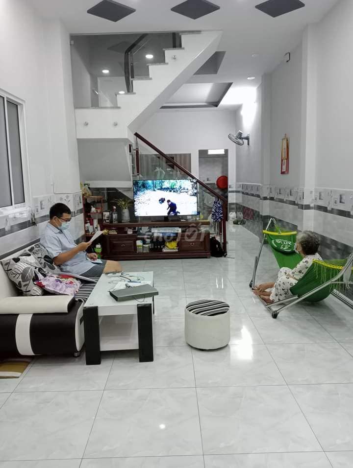 4352598 ảnh đại diện 1