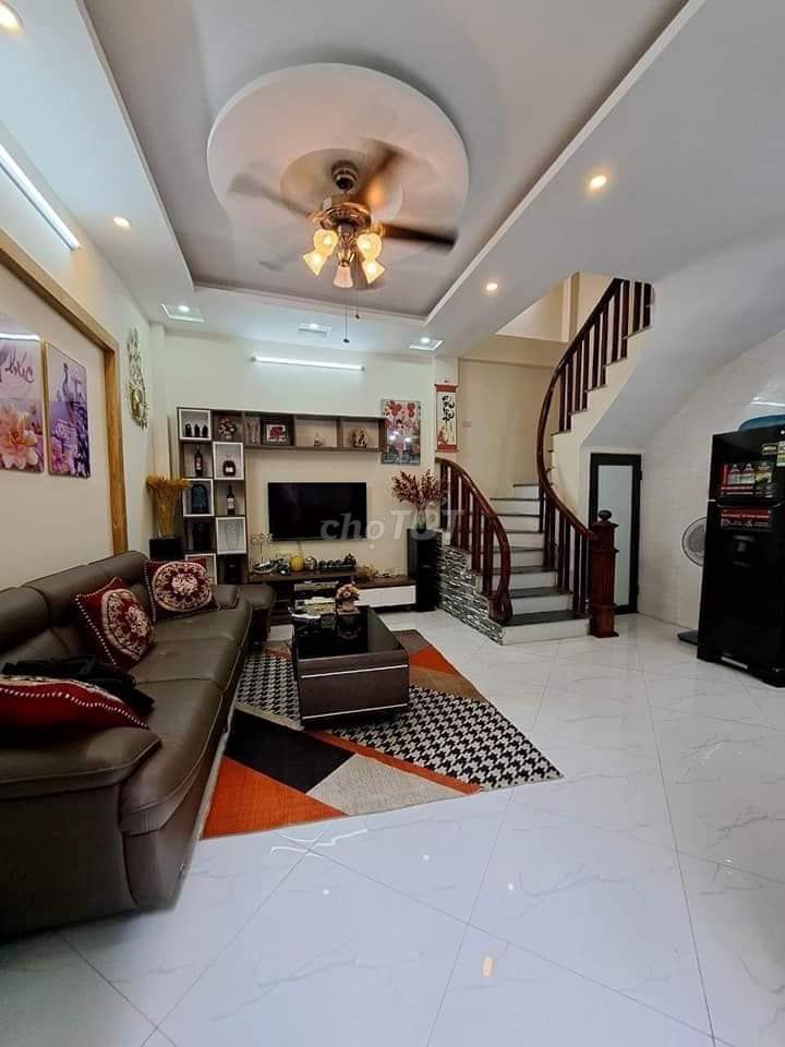 4353000 ảnh đại diện 1