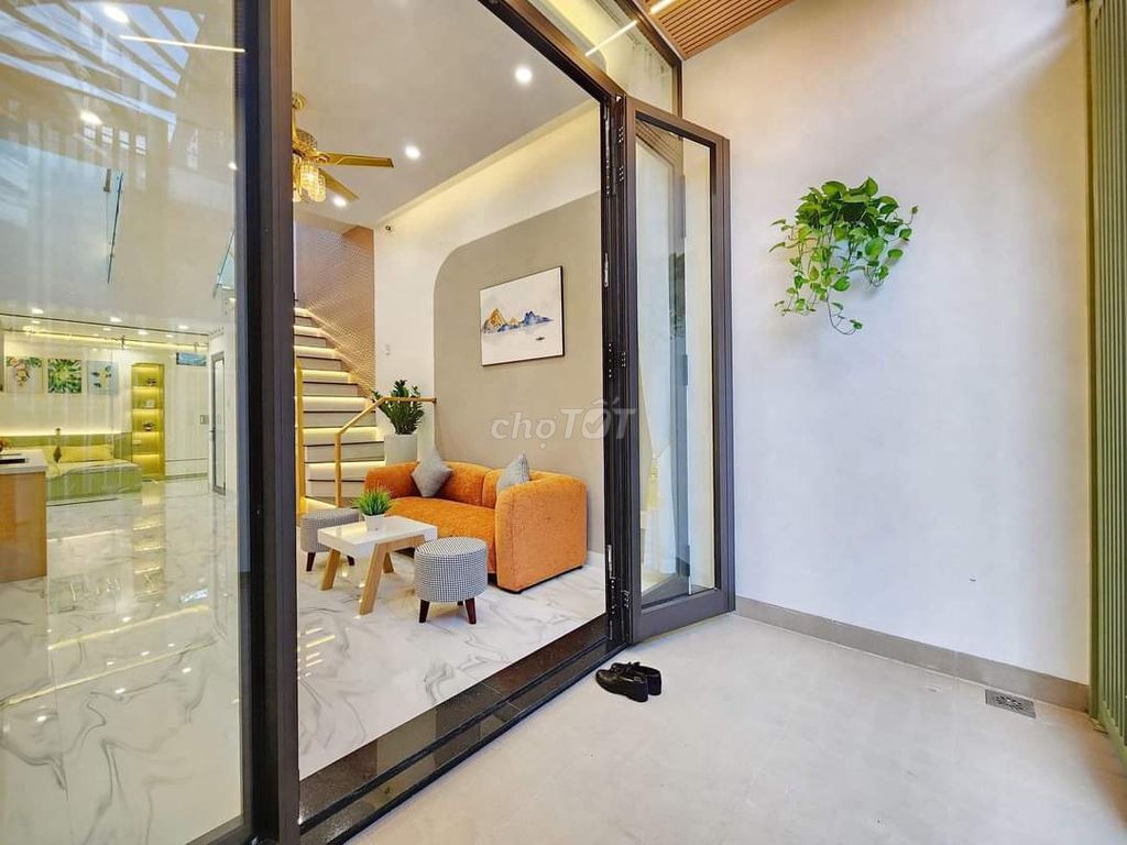 4348090 ảnh đại diện 2