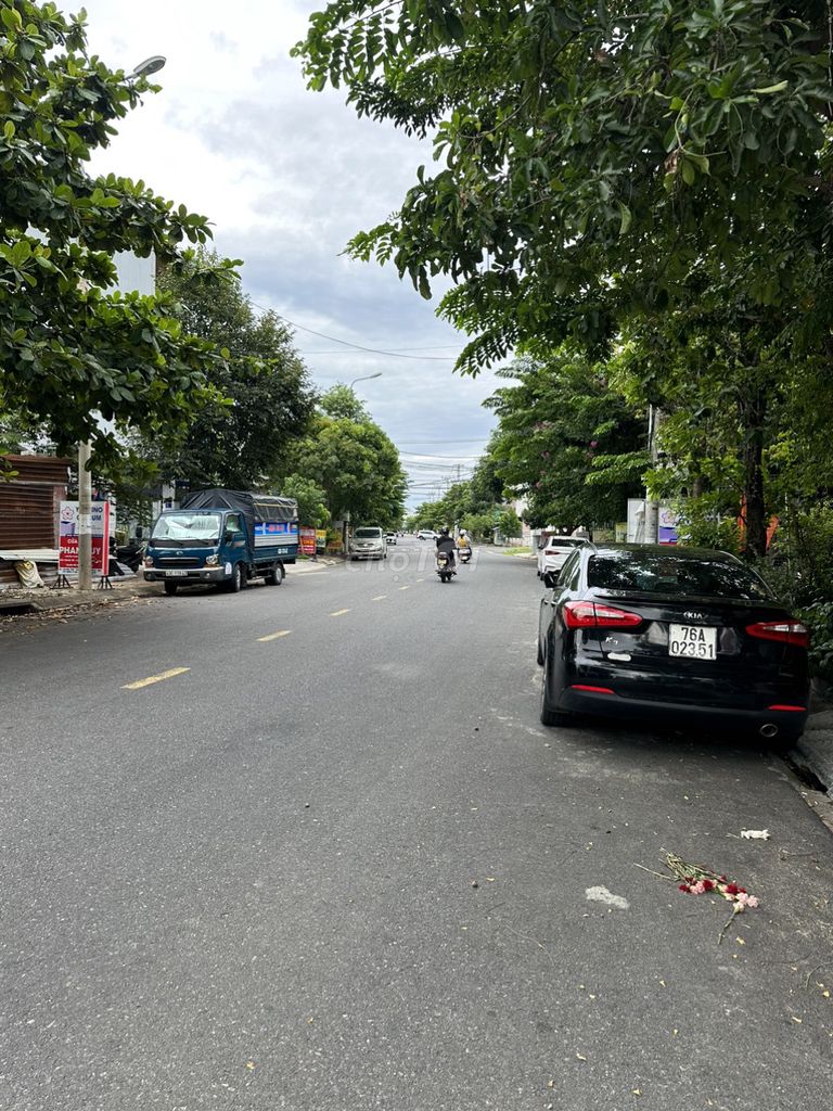 4351319 ảnh đại diện 1