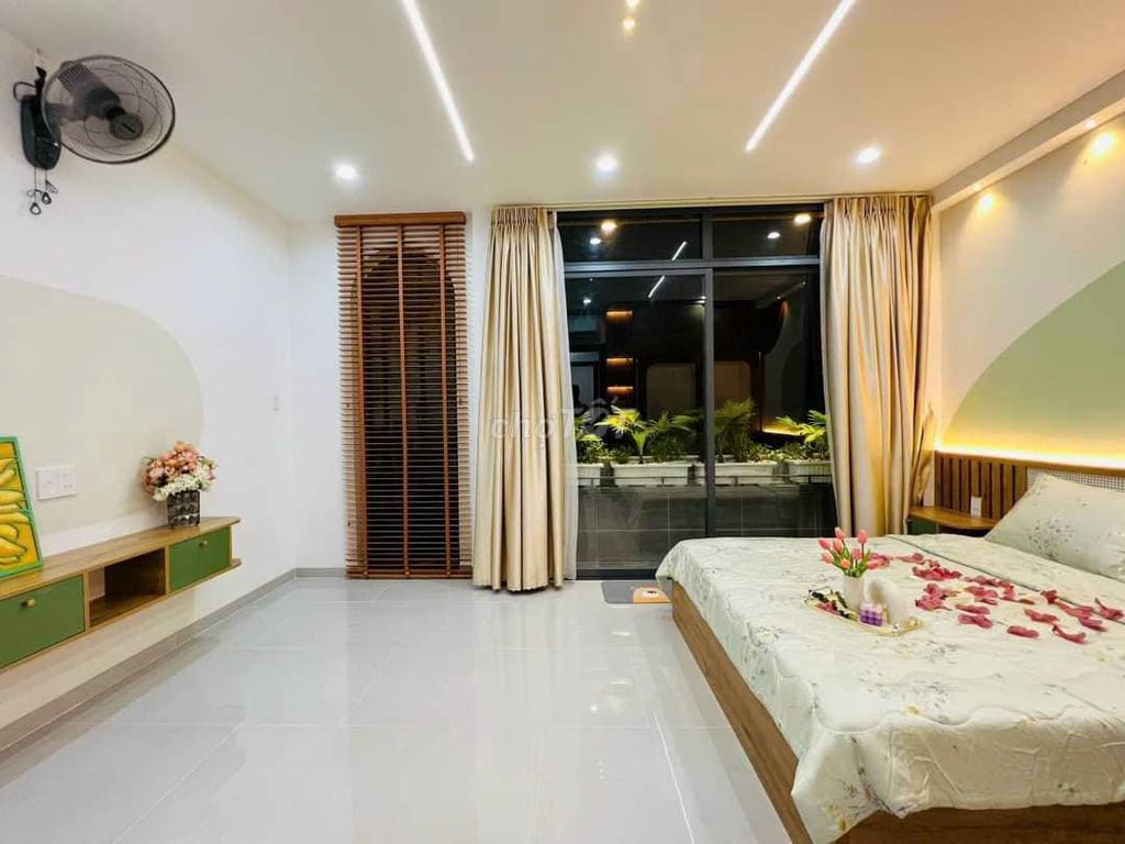 4352929 ảnh đại diện 2