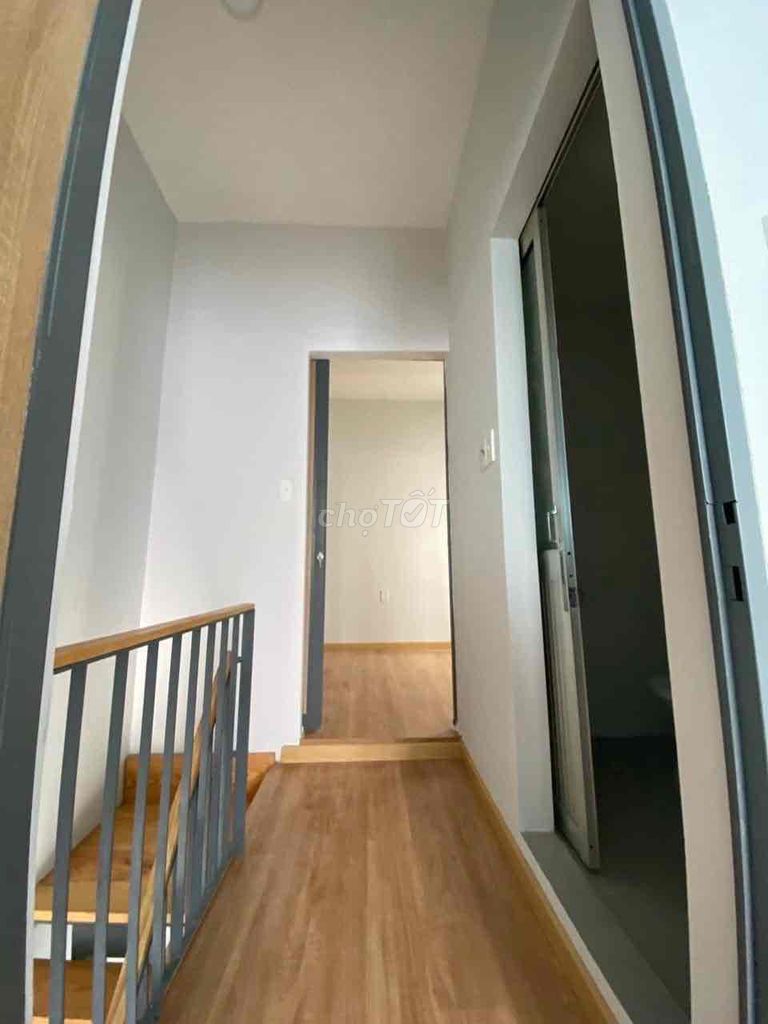 4351395 ảnh đại diện 1